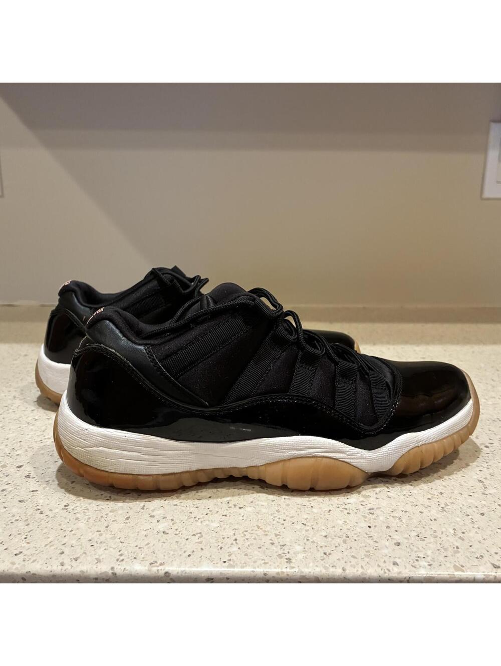 Nike Air Jordan 11 Retro Low GG 'Bleached Coral' Size 7Y Sneakers